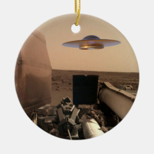 Ornamento De Cerâmica Encontro estrangeiro dos pires do UFO da
