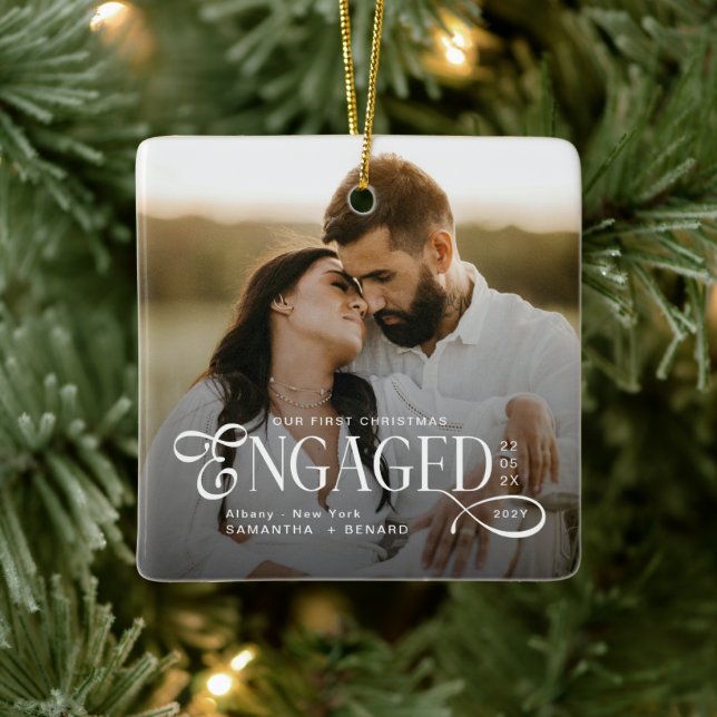 Ornamento De Cerâmica Engaged Couples 2 Photos Stylish First Christmas (Árvore)