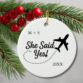 Ornamento De Cerâmica Engagement Photo She Said Yes! and Airplane Travel