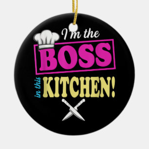 Ornamento De Cerâmica Engraçado Eu Sou O Chefe Neste Cozinhar De T-shirt