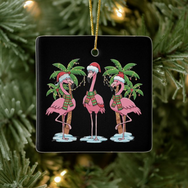 Ornamento De Cerâmica Engraçado Flamingo Rosa Sonhando com um Natal Rosa (Árvore)
