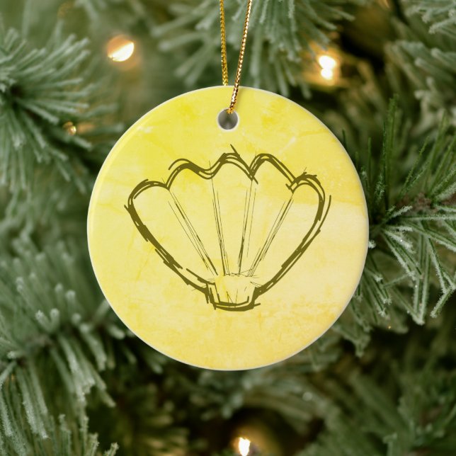 Ornamento De Cerâmica Esboço Da Seashell No Papel Antigo (Árvore)