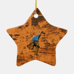 Ornamento De Cerâmica Escalada em rochas vermelhas