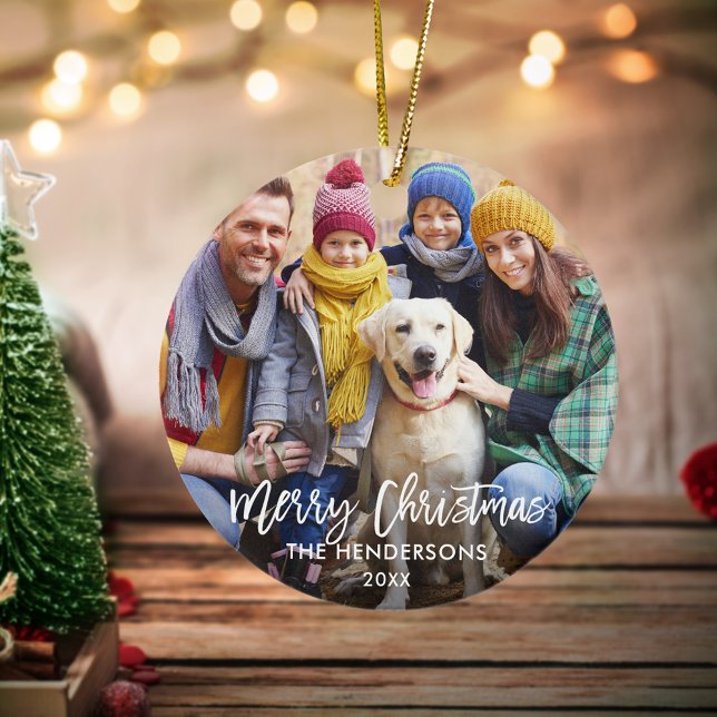 Ornamento De Cerâmica Escoteiro Feliz Foto de Natal Vermelho (Customize to change your personalized text size or text style.)