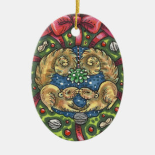 ORNAMENTO DE CERÂMICA ESQUILOS DE BEIJOS CUTÂNEOS SOB MISTLETOE, CORREÇÃ