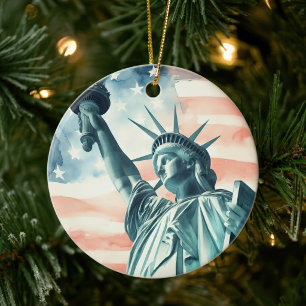 Ornamento De Cerâmica Estátua da Liberdade em aquarela com bandeira amer
