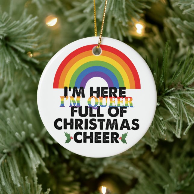 Ornamento De Cerâmica Estou Aqui, Fila E Cheio De Feliz Natal ‏ (Árvore)