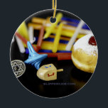 Ornamento De Cerâmica Estrela Feliz de Hanukkah de David menorah Dreidel<br><div class="desc">Feliz Estrela de Chanucá de David menorah Dreidel SlipperyVelas de Celebração de Joe Hebraico Judeu Chanukah dá decorações religiosa Judaísmo</div>