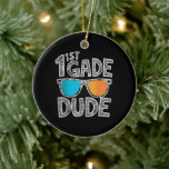 Ornamento De Cerâmica Estudante Do 1º Ciclo Da rua De Volta À Escola<br><div class="desc">Estudante Do 1º Ciclo Da rua De Volta À Escola</div>