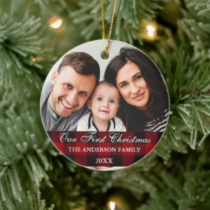 Ornamento De Cerâmica Família Red Buffalo Xadrez Nosso Primeiro Natal