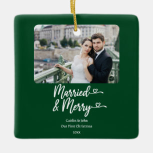 Ornamento De Cerâmica Feliz casada Newlyweds 1rua Foto Verde de Natal