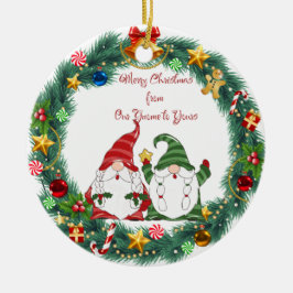 Ornamento De Cerâmica Feliz Natal do nosso gnomo para o seu em um 