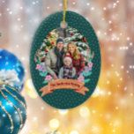 Ornamento De Cerâmica Festiva Floral Wreath Christmas Green Photo<br><div class="desc">Celebre a temporada de festas com um toque de elegância e personalização com nosso ornamento fotográfico cerâmico Festivo Floral Wreath Christmas. Este ornamento funde calor festivo com encanto artístico, fazer-o como uma adição perfeita ao seu decoro de férias. No seu coração está uma delicada e puxada à mão, guache coroa...</div>