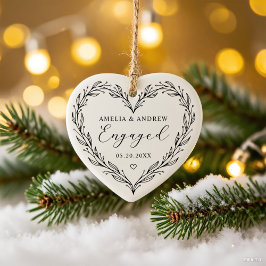 Ornamento De Cerâmica First Christmas Engaged Floral Botanical  Wreath