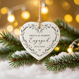 Ornamento De Cerâmica First Christmas Engaged Floral Botanical  Wreath