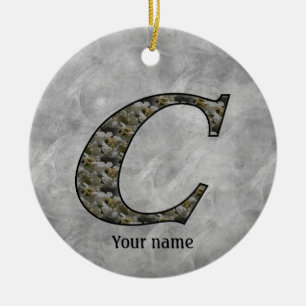 Ornamento De Cerâmica Flores de Hortênsia com Inicial de Monograma Perso