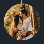 Ornamento De Cerâmica Flores e Folhas do Abstrato Retroativo Elegante do<br><div class="desc">Incorporados com designs florais ornamentados,  elegantes e abstratos retrorreflectores,  esses cartões são encantadores. A interação das flores e folhas marrom-claro e douradas adiciona um toque de opulência,  infundindo seu evento com um senso de grandeza e sofisticação. Adicione sua foto.</div>