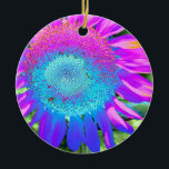 Ornamento De Cerâmica Florim azul-rosa púrpura do girassol elegante<br><div class="desc">Foto de girassol gigante azul e rosa -</div>