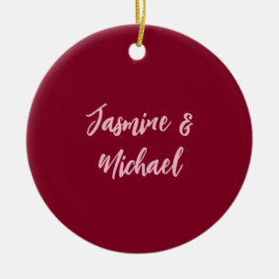 Ornamento De Cerâmica Fofa Caligrafia Vermelha Burgundy Minimalista Nome