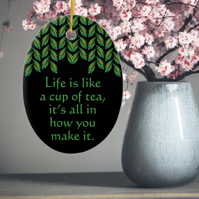 Ornamento De Cerâmica Folhas verdes neon - arte fractal, irlandês dizend (Criador carregado)