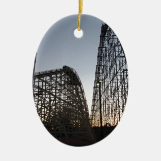 Ornamento De Cerâmica Força e parque de aço de Thunderhawk Dorney