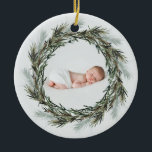 Ornamento De Cerâmica Foto aquosa do anúncio de nascimento de Christma<br><div class="desc">Ornamento de fotos de natalidade de Christma anunciando aquarela.</div>