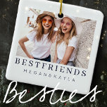 Ornamento De Cerâmica Foto BFF dos Melhores Amigos do Chic Moderno<br><div class="desc">Design é composto por tipografia divertida e divertida com fontes sans serif e serif. Adicionar uma foto personalizada.</div>