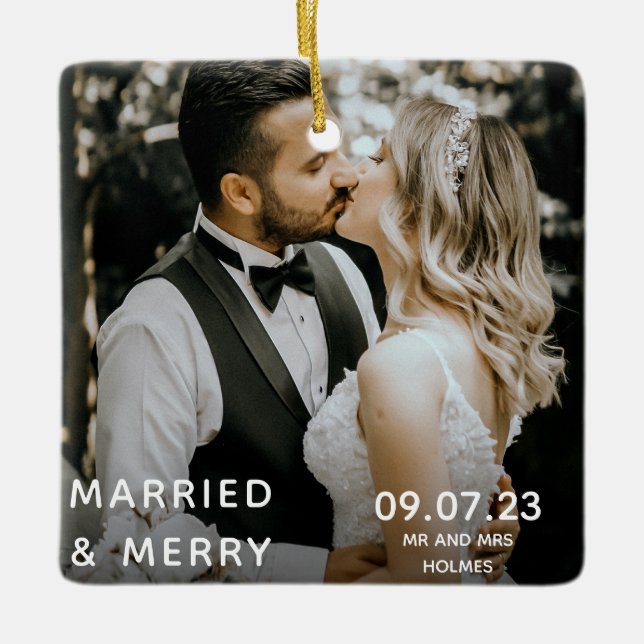 Ornamento De Cerâmica Foto casada e Feliz, Nomes e Natal (Frente)