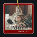 Ornamento De Cerâmica Foto Cat Meowy Christmas Rustic Red<br><div class="desc">Ornamento de Fotografias de Gato Personalizado com duas fotos dos seus gatos ou gatinhos com "Meowy Christmas" e cada nome num ornamento cerâmico vermelho rustico moderno,  com uma escrita elegante única e uma combinação de tipos de letra de máquina de escrever.</div>