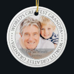 Ornamento De Cerâmica Foto Clássica Moderna do Maior Avô do Mundo<br><div class="desc">Este design simples e clássico é composto por tipografia serif e adiciona uma foto personalizada. O "Avô Maior do Mundo" circula a foto do seu avô,  avô,  avô,  papi,  lolo etc.</div>