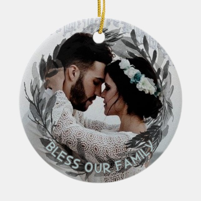 Ornamento De Cerâmica Foto de Casamento Fora Personalizada com Nome (Frente)