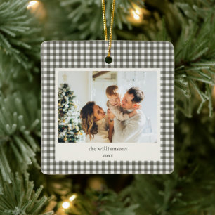 Ornamento De Cerâmica Foto de Família em Xadrez Cinza Personalizada de N