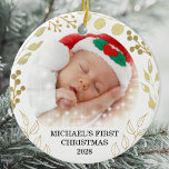 Ornamento De Cerâmica Foto de Natal do bebê<br><div class="desc">Este Enfeites de natal elegante é decorado com folhagem dourada sobre fundo branco. Facilmente personalizável com o nome do bebê,  o ano e a foto. Note que as pequenas estrelas brancas não estão incluídas na design. Original Watercolor © Michele Davies.</div>