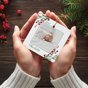 Ornamento De Cerâmica Foto de Natal do Red Cranberry Foliage Baby