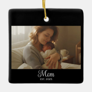 Ornamento De Cerâmica Foto de roteiro preto e branco da mamãe estabeleci