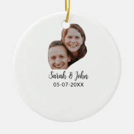 Ornamento De Cerâmica Foto do casal com nome e data simples casamento