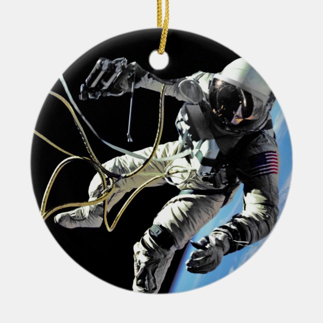 Ornamento De Cerâmica Foto do Primeiro Astronauta Americano Spacewalk da (Frente)