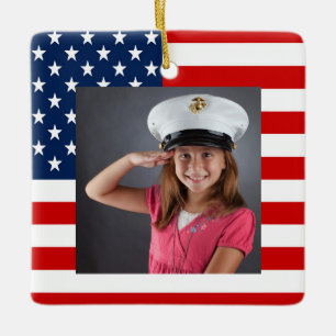 Ornamento De Cerâmica Foto Militar