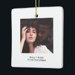 Ornamento De Cerâmica Foto Simples de Casamento de Amor Branco Quadrado<br><div class="desc">Feliz moderna minimalista e Casamento simples de fotos ou ornamento cerâmico em Noivado. Crie seus próprios ornamentos personalizados de Natal adicionando suas fotos de casamento em frente e atrás, faça seu próprio monograma com iniciais, data de gravação, ano e qualquer mensagem de amor. Um modelo na moda com uma escrita...</div>