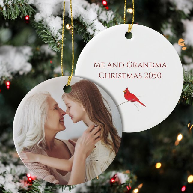 Ornamento De Cerâmica Foto simples Pássaro Cardinal Vermelho com Aquarel (Christmas Photo Ornament with winter red cardinal.)