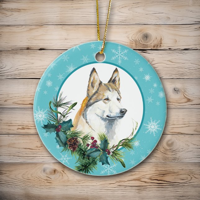 Ornamento De Cerâmica Fronteira Siberian Husky Evergreen Blue Snowflake (Criador carregado)