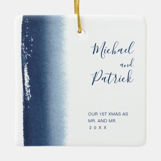 Ornamento De Cerâmica Gay Recém-casados Nosso Primeiro Natal (Frente)