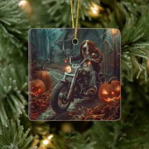 Ornamento De Cerâmica Halloween do Halloween do Hound Ancando no Basset