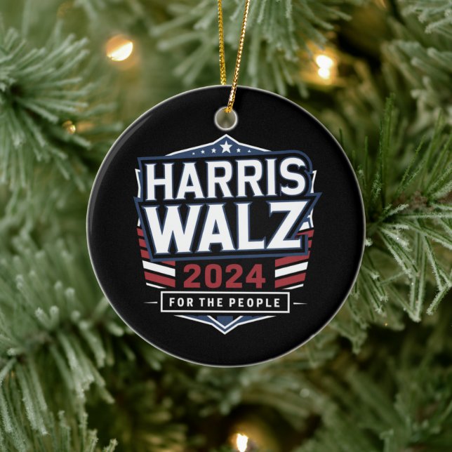 Ornamento De Cerâmica HarrisWaltz 2024 Shirt KamalaHarris TimWaltz 2024 (Árvore)