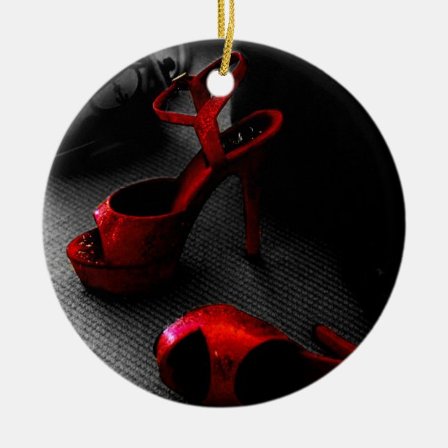 Ornamento De Cerâmica Heels vermelhos (Frente)