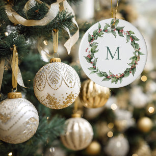 Ornamento De Cerâmica Holly Red Berry Monogrammed Wreath Natal
