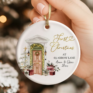 Ornamento De Cerâmica Ilustração Primeiro Natal em nossa nova casa