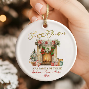 Ornamento De Cerâmica Ilustração Primeiro Natal Família de Três