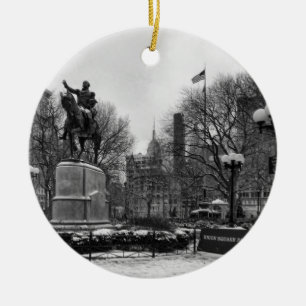 Ornamento De Cerâmica Inverno no branco preto do quadrado 001 da união