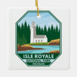 Ornamento De Cerâmica Isle Royale National Park Farol Retro Emblem<br><div class="desc">Isle Royale vetor trabalho de arte design. O parque é constituído por Isle Royale e centenas de ilhas adjacentes,  assim como pelas águas circundantes do lago Superior,  no estado de Michigan.</div>